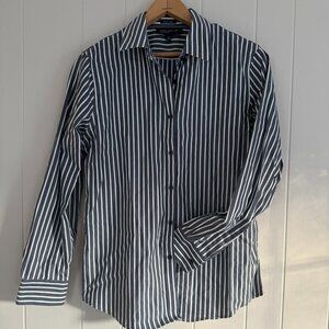 Jones New York Signature Easy Care Women's Button Down Navy White Stripe - M